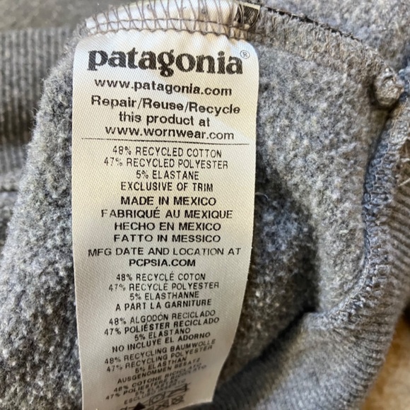 Classic Patagonia Hoodie – Grey with Front Logo, Size Small - Picture 6 of 7